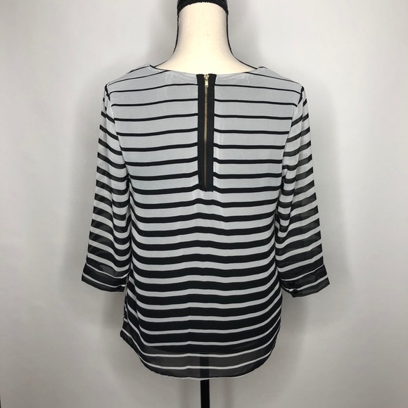 Forever 21 Blouse - Picture 4 of 4